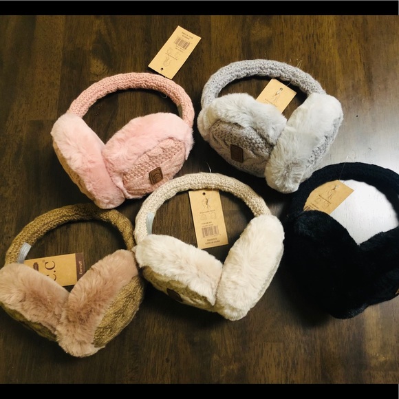 C.C Dusty Rose Cable Knit Ear Muffs w/Faux Fur - Picture 5 of 5